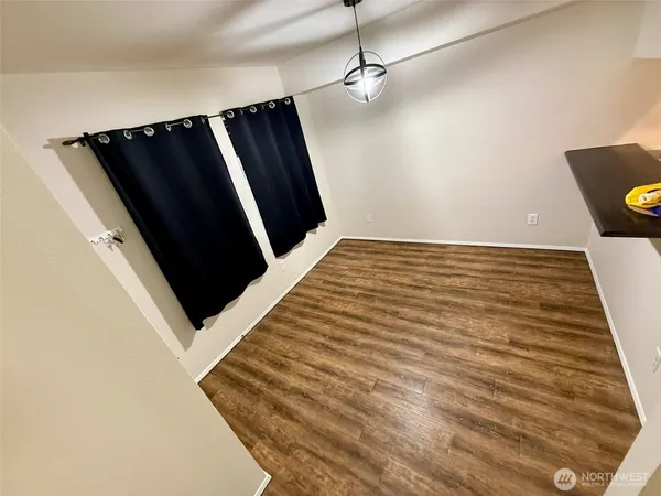 $2,700 | 3321 South Mead Street, Seattle, WA 98118