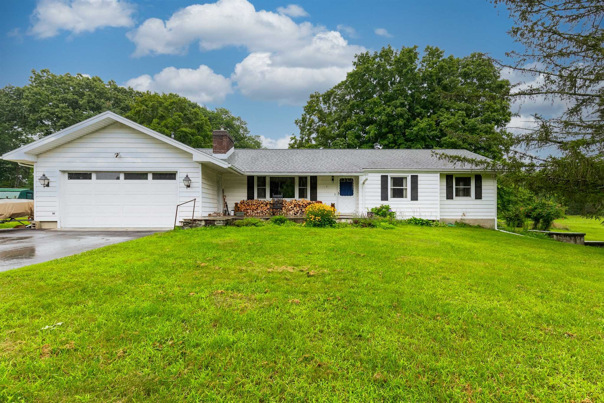 55 Apple Ring Road, Red Hook, NY 12571 Compass