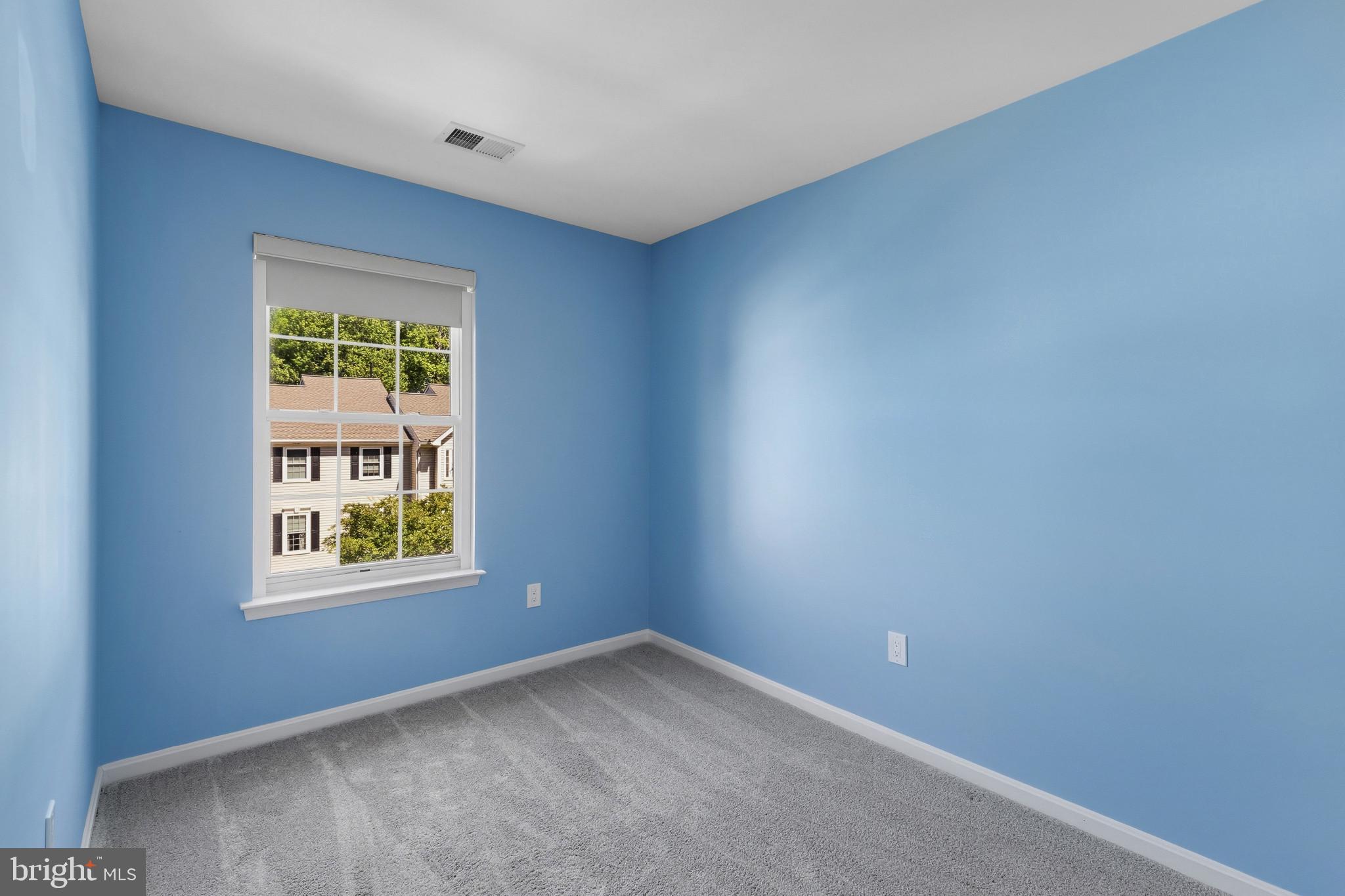 204 Tilden Way, Unit 204 Edgewater, MD 21037 - Photo 31 of 64 2nd bedroom upstairs