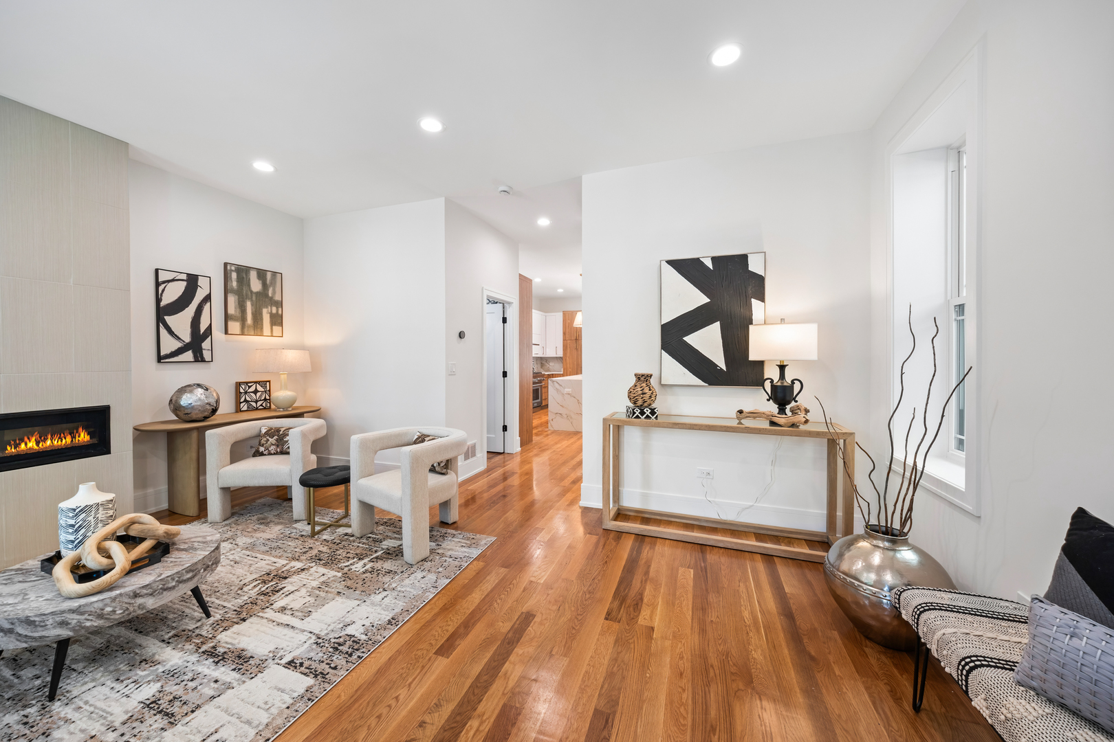 3414 North Hamilton Avenue Chicago, IL 60618 - Photo 5 of 45