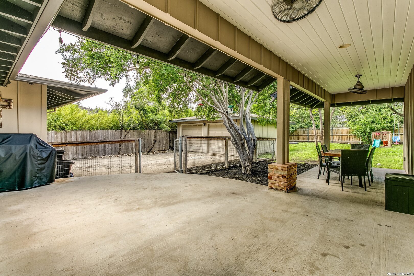 411 Garraty Road Terrell Hills, TX 78209 - Photo 23 of 28