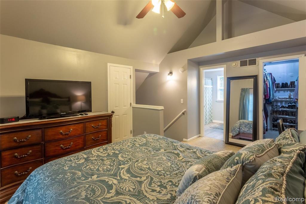 348 Springwell Lane Howell, MI 48843 - Photo 31 of 45