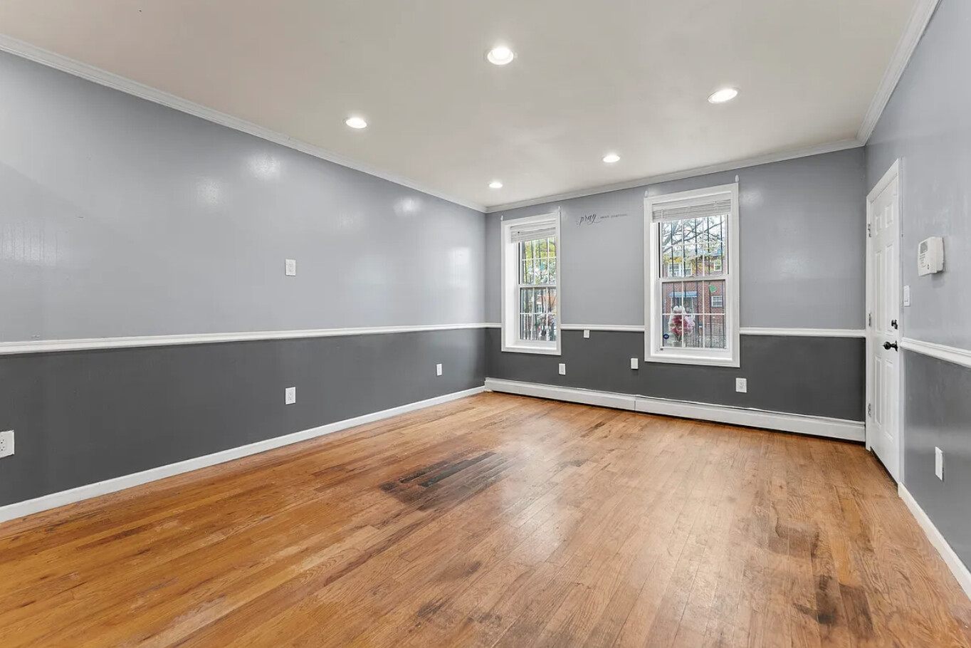 1094 Blake Avenue Brooklyn, NY 11208 - Photo 4 of 16