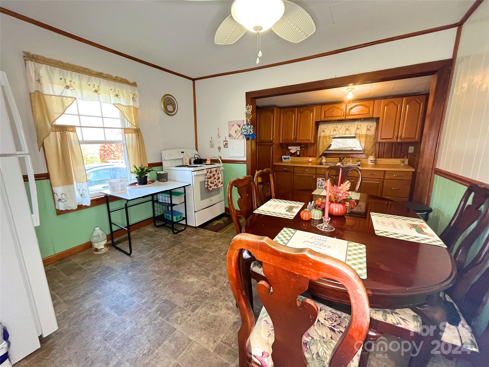 52 Burnt Row Road Rosman, NC 28772 - Photo 5 of 22 Gallery Image 5