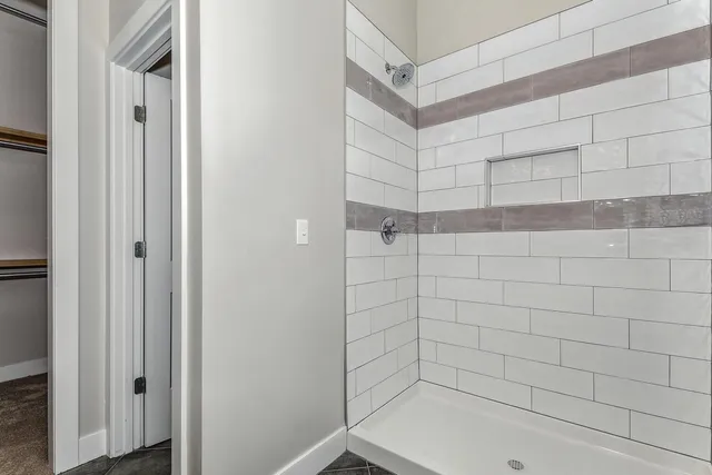 $469,000 | 4724 Elk Creek Drive, Bel Aire, KS 67226