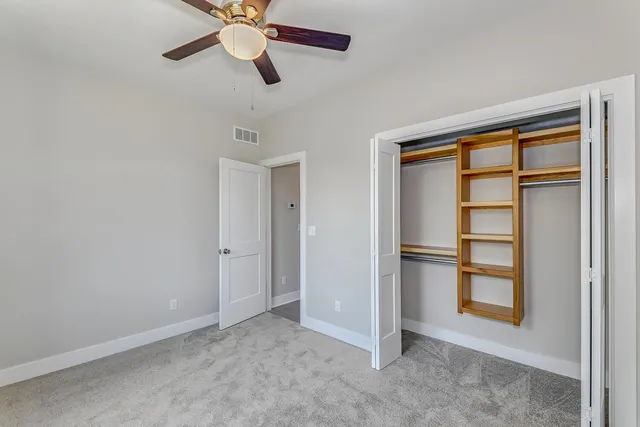 $469,000 | 4724 Elk Creek Drive, Bel Aire, KS 67226