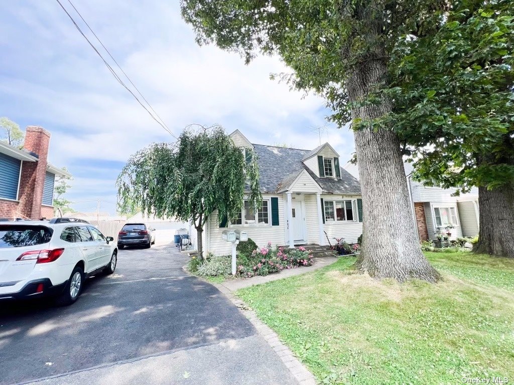 40 Dunes Lane, Unit 1, Port Washington, NY 11050 Compass