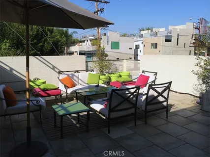 $12,500 | 6615 Melrose Avenue, Unit 1, Los Angeles, CA 90038
