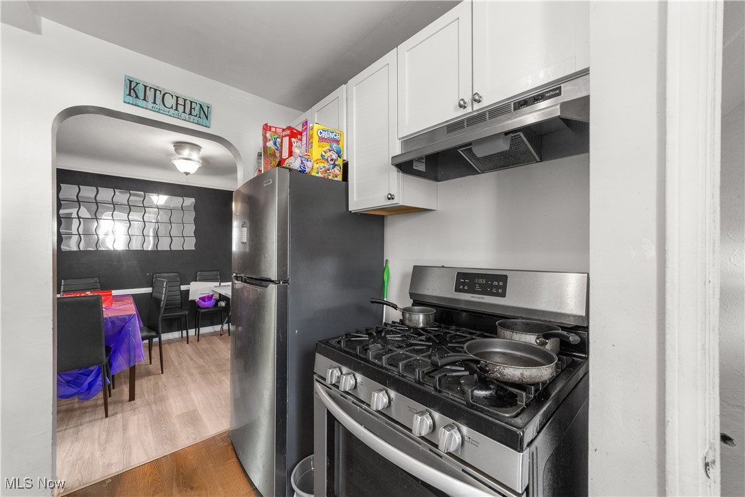 2247 South Taylor Road Cleveland, OH 44118 - Photo 8 of 29 Gallery Image 8