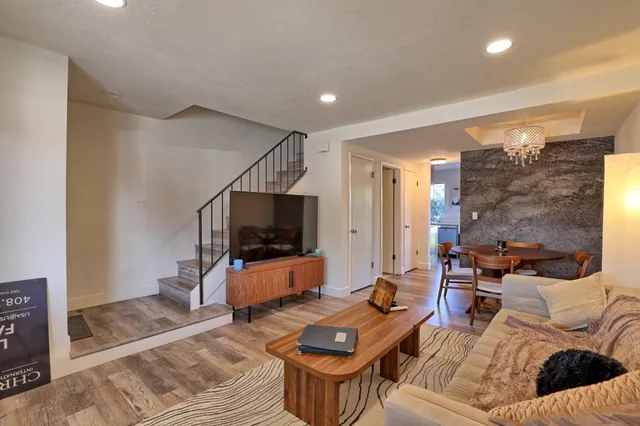 $698,888 | 482 South Willard Avenue, San Jose, CA 95126