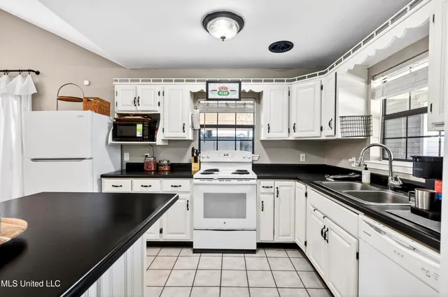 $285,000 | 4503 Dunham Street, Pascagoula, MS 39567