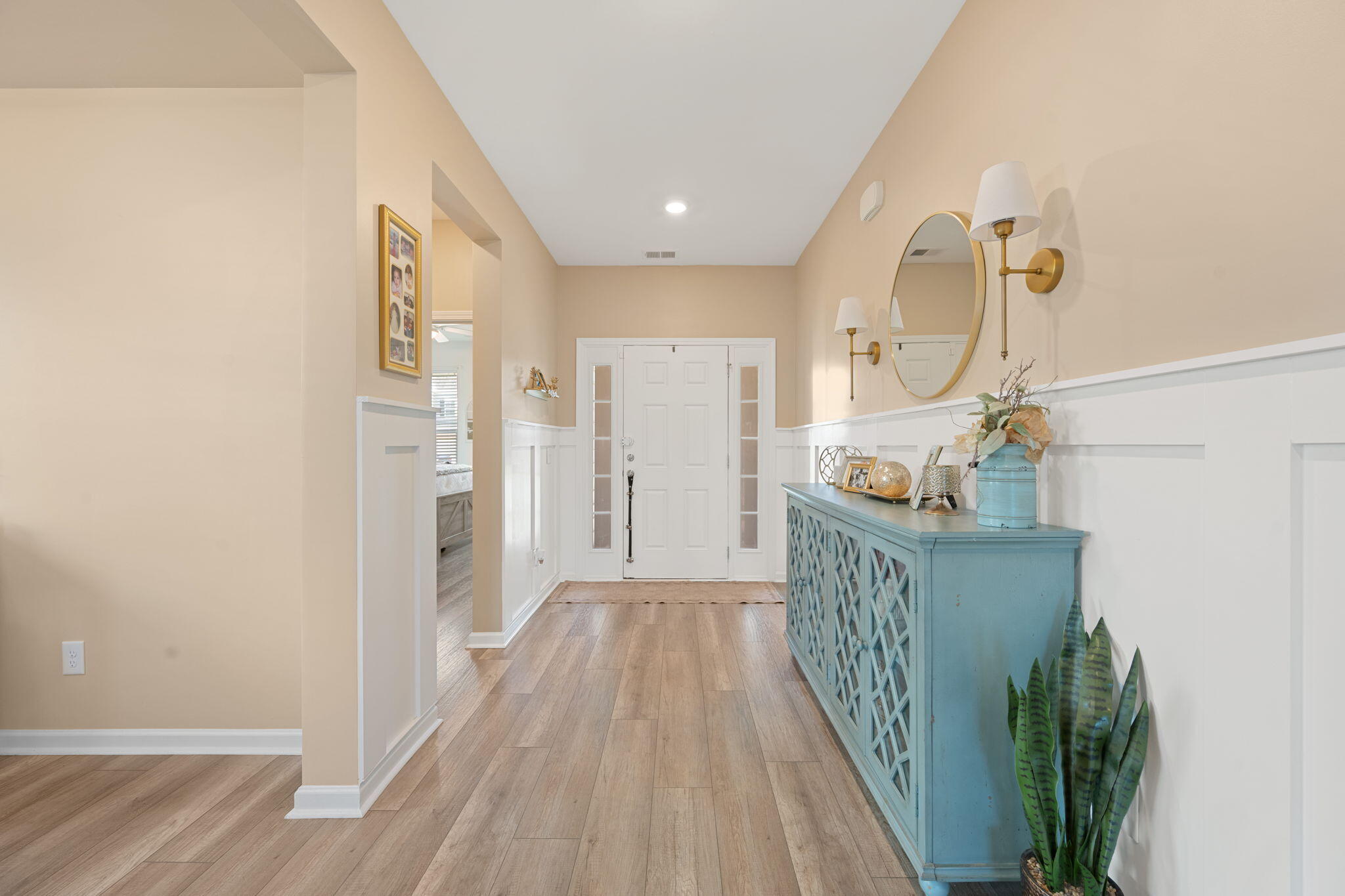 215 Squire Pope Road Summerville, SC 29486 - Photo 7 of 76 Entry Way