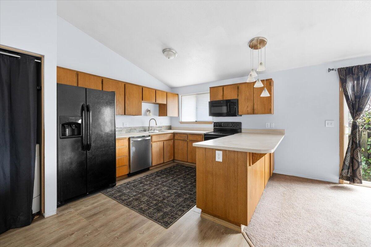 1312 Thomas Road Medford, OR 97501 - Photo 7 of 25 12-CI_9940