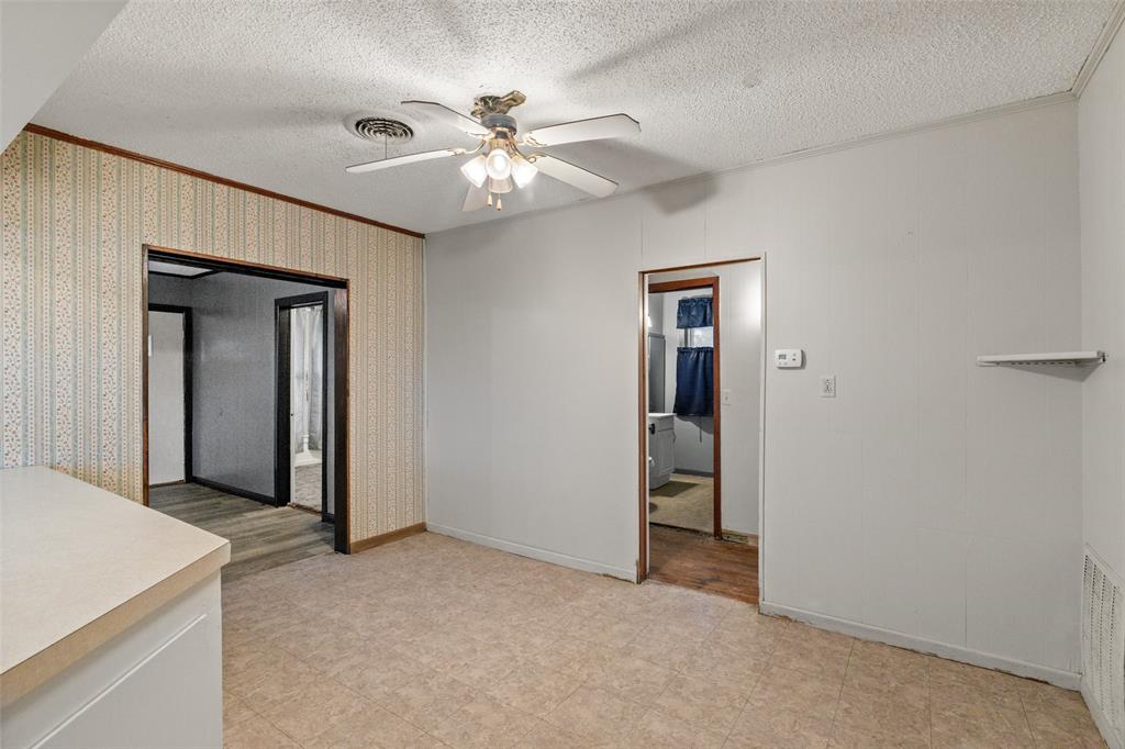 302 West Grogan Street Hamilton, TX 76531 - Photo 27 of 33