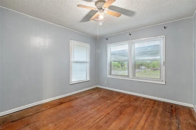 $92,500 | 302 West Grogan Street, Hamilton, TX 76531