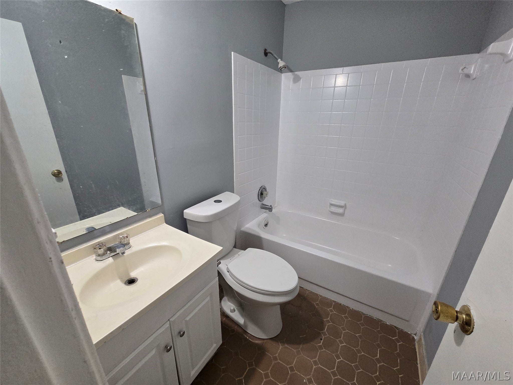 3224 Raintree Drive Montgomery, AL 36116 - Photo 9 of 10 Gallery Image 9