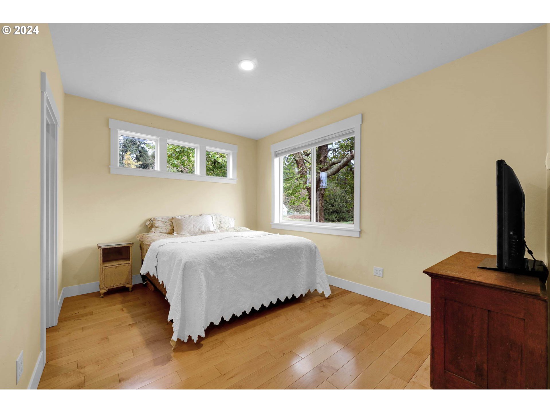 39956 Little Fall Creek Road Fall Creek, OR 97438 - Photo 24 of 48 Gallery Image 24