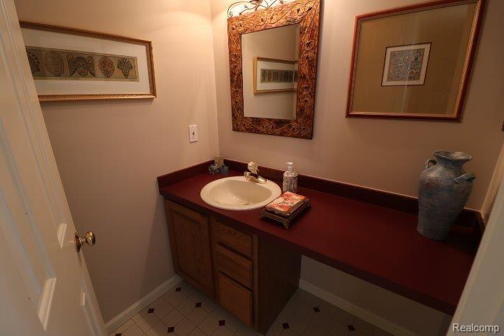 2668 Miller Road Metamora, MI 48455 - Photo 10 of 19 IMG_1976.jpg