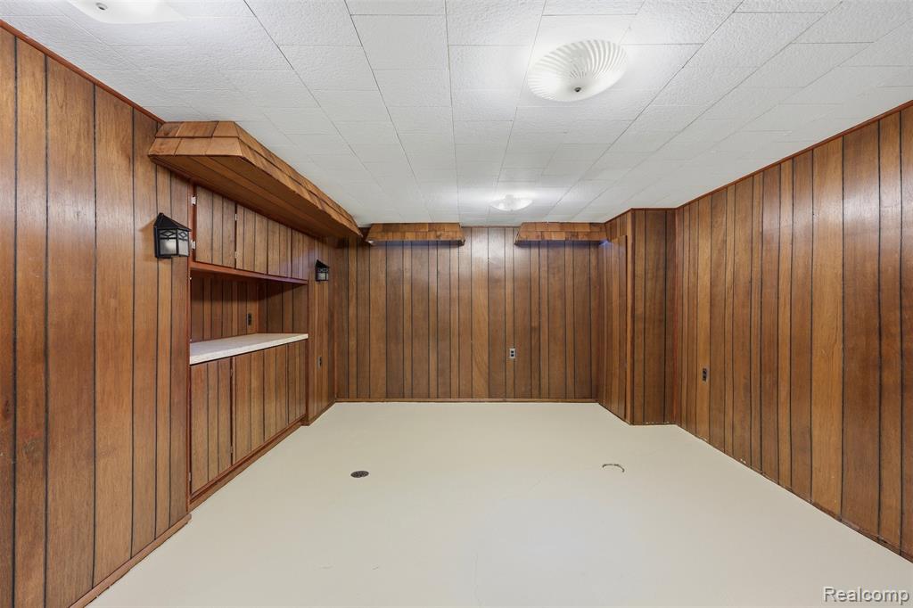 5159 Lewis Drive Sterling Heights, MI 48310 - Photo 43 of 46
