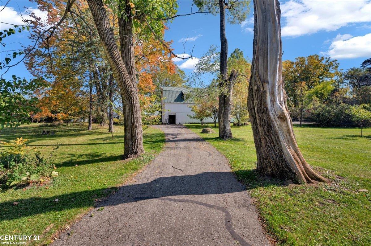 5331 Van Dyke Road Almont, MI 48003 - Photo 8 of 58 Gallery Image 8