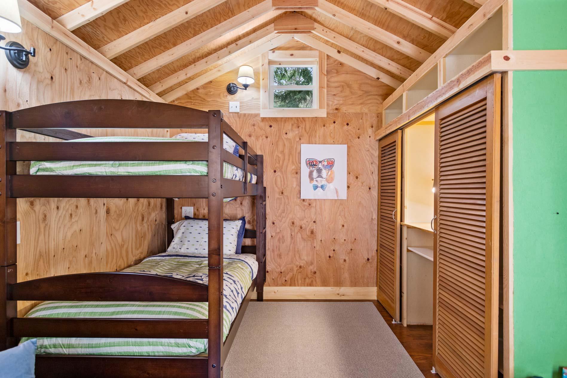 4075 Tamarack Bay Road Loon Lake, WA 99148 - Photo 31 of 41 Gallery Image 31