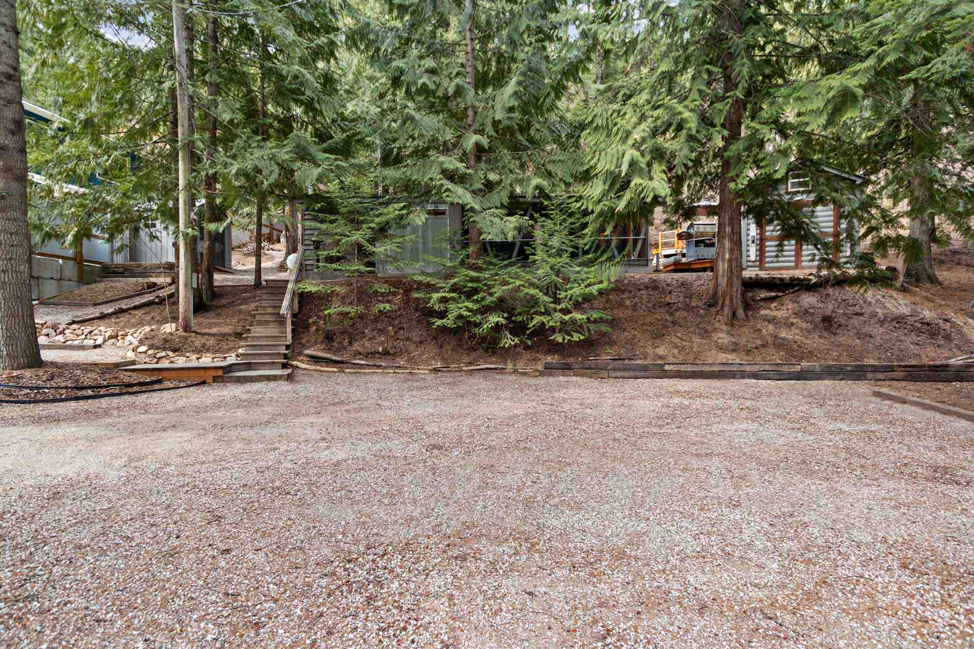 4075 Tamarack Bay Road Loon Lake, WA 99148 - Photo 33 of 41 Gallery Image 33