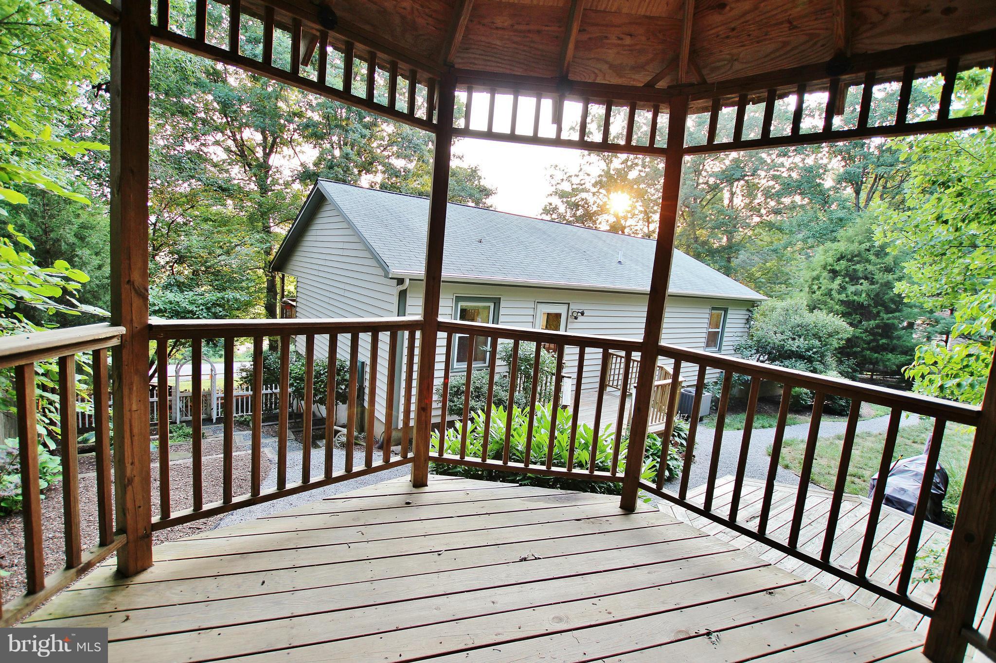 18049 Possum Point Road Dumfries, VA 22026 - Photo 25 of 30 a view of wooden deck