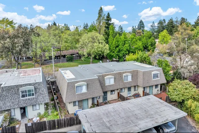 a picture of a bathroom with a window