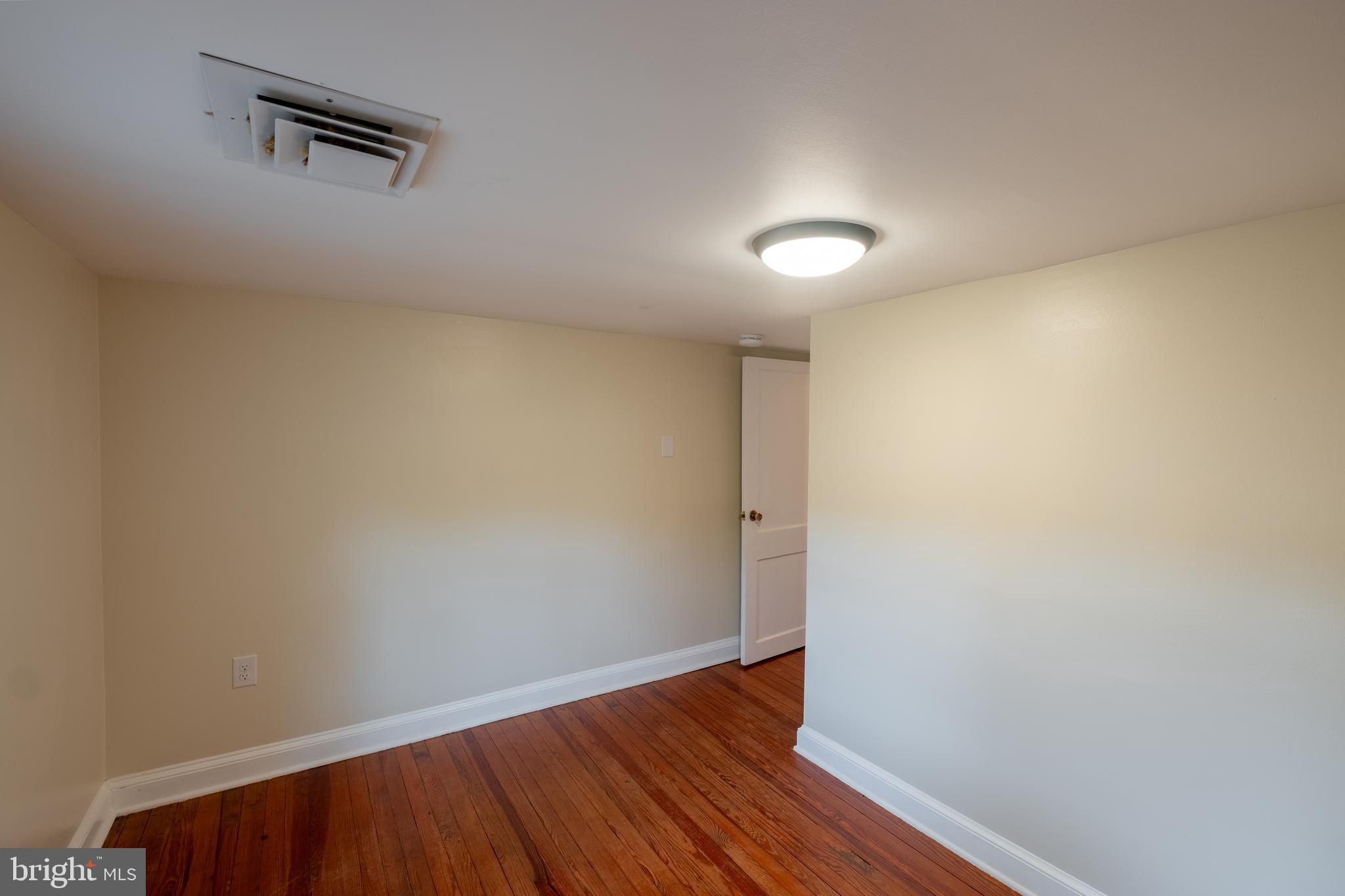 12475 Rock Point Road Newburg, MD 20664 - Photo 18 of 25