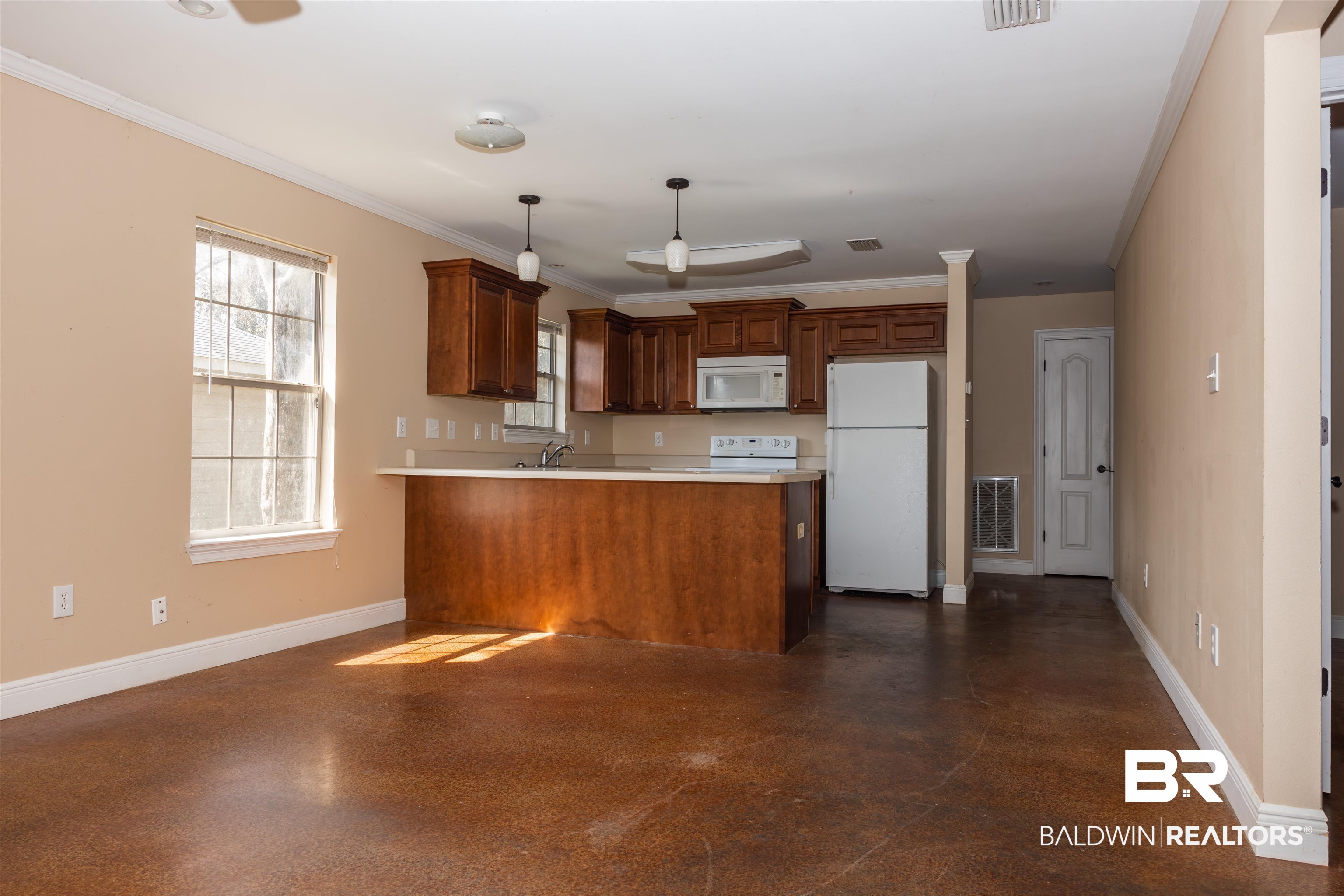 2004 Ridgewood Drive Lillian, AL 36549 - Photo 7 of 31