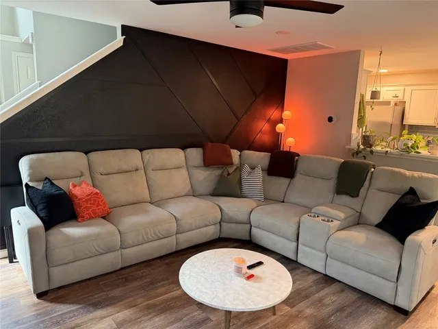 $2,045 | 1504 Sleepytime Trail, Pflugerville, TX 78660