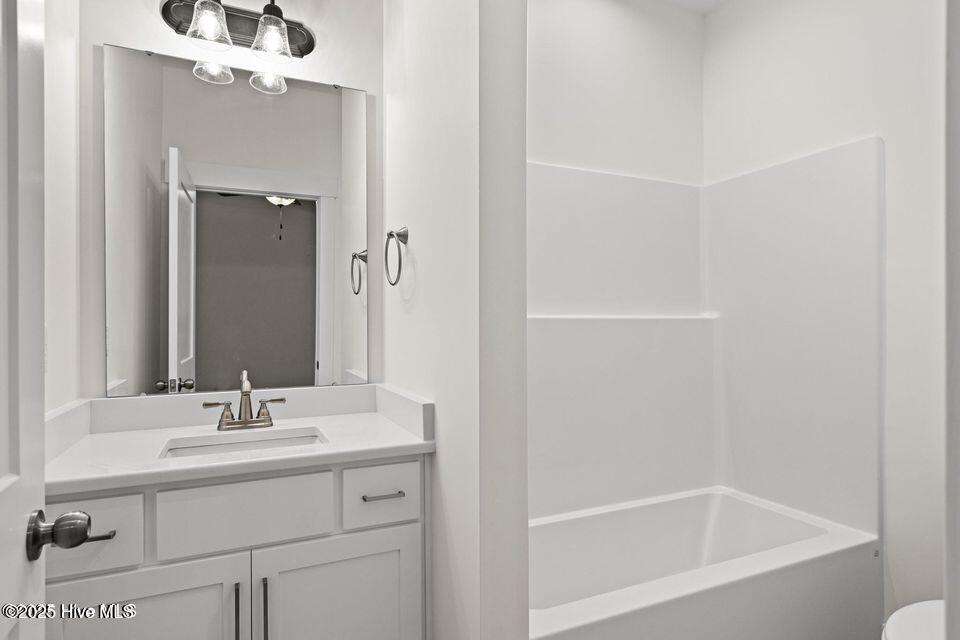 126 Shell Road Surf City, NC 28445 - Photo 18 of 40 126 bath