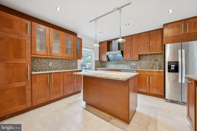 $650,000 | 12260 Greenleaf Avenue, Potomac, MD 20854