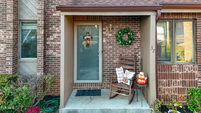 $285,000 | 1230 McFarland Street, Unit 37, Morristown, TN 37814