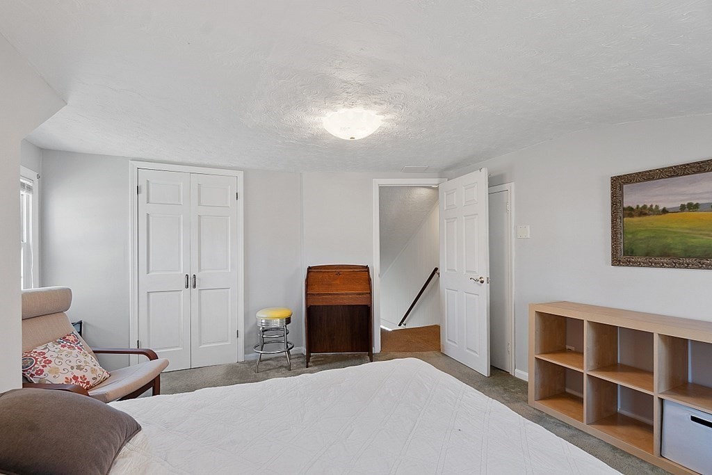 14 Meadow Lane Worcester, MA 01602 - Photo 33 of 42