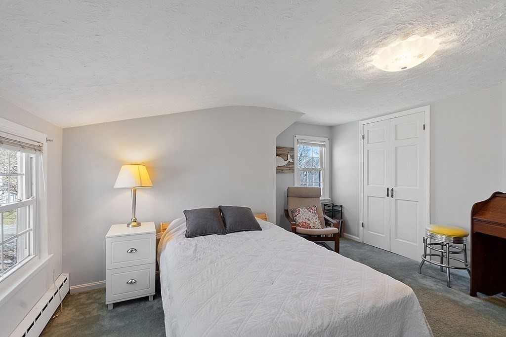 14 Meadow Lane Worcester, MA 01602 - Photo 34 of 42