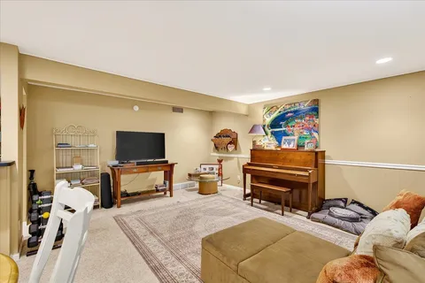 $515,000 | 15 Oak Creek Trail, Madison, WI 53717