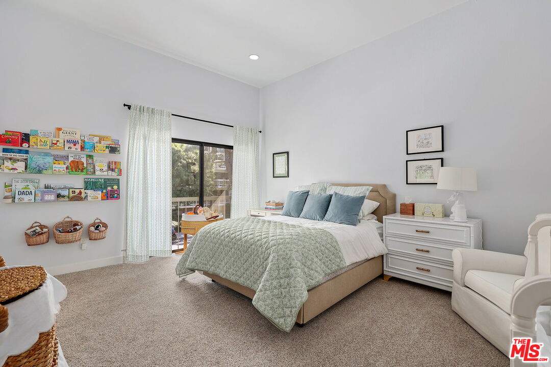 4329 Redwood Avenue, Unit 4 Marina del Rey, CA 90292 - Photo 14 of 16