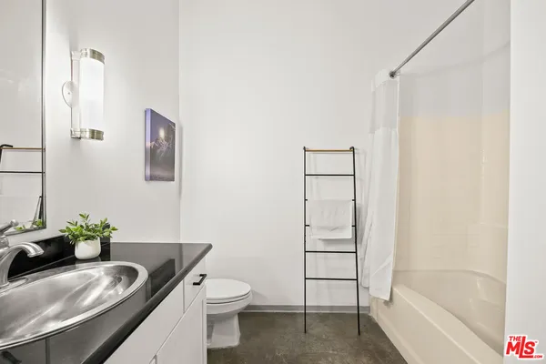 $385,000 | 420 San Pedro Street, Unit 628, Los Angeles, CA 90013