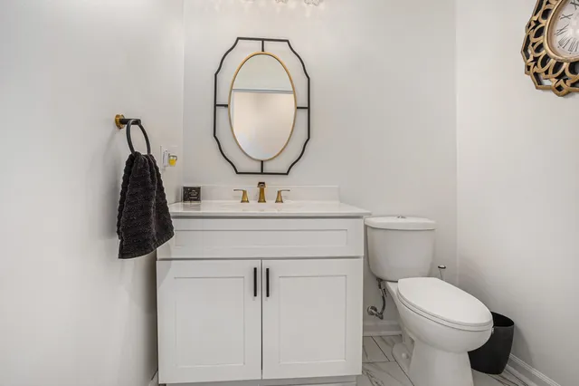 $869,999 | 30474 Jaxon Drive, Elkhart, IN 46517