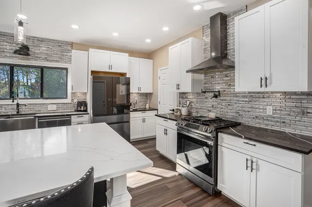 $869,999 | 30474 Jaxon Drive, Elkhart, IN 46517