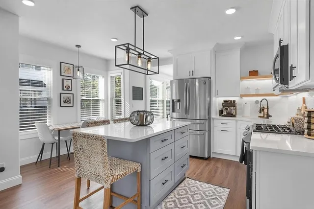 $3,250 | 21 Berry Street, Unit 1, Danvers, MA 01923