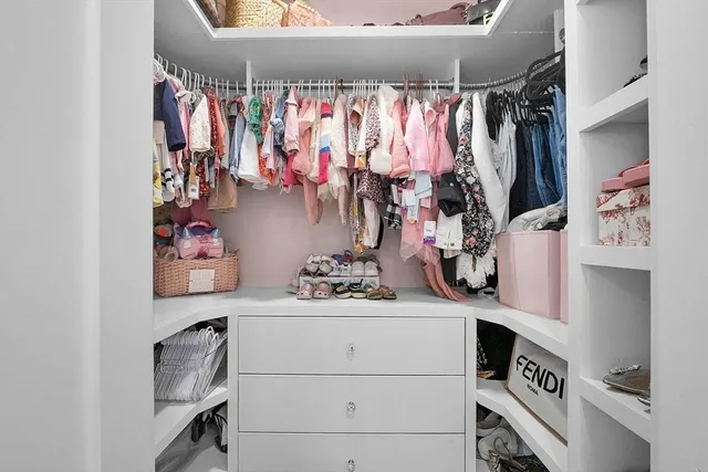 $3,250 | 21 Berry Street, Unit 1, Danvers, MA 01923