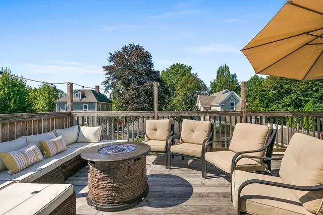 $3,250 | 21 Berry Street, Unit 1, Danvers, MA 01923