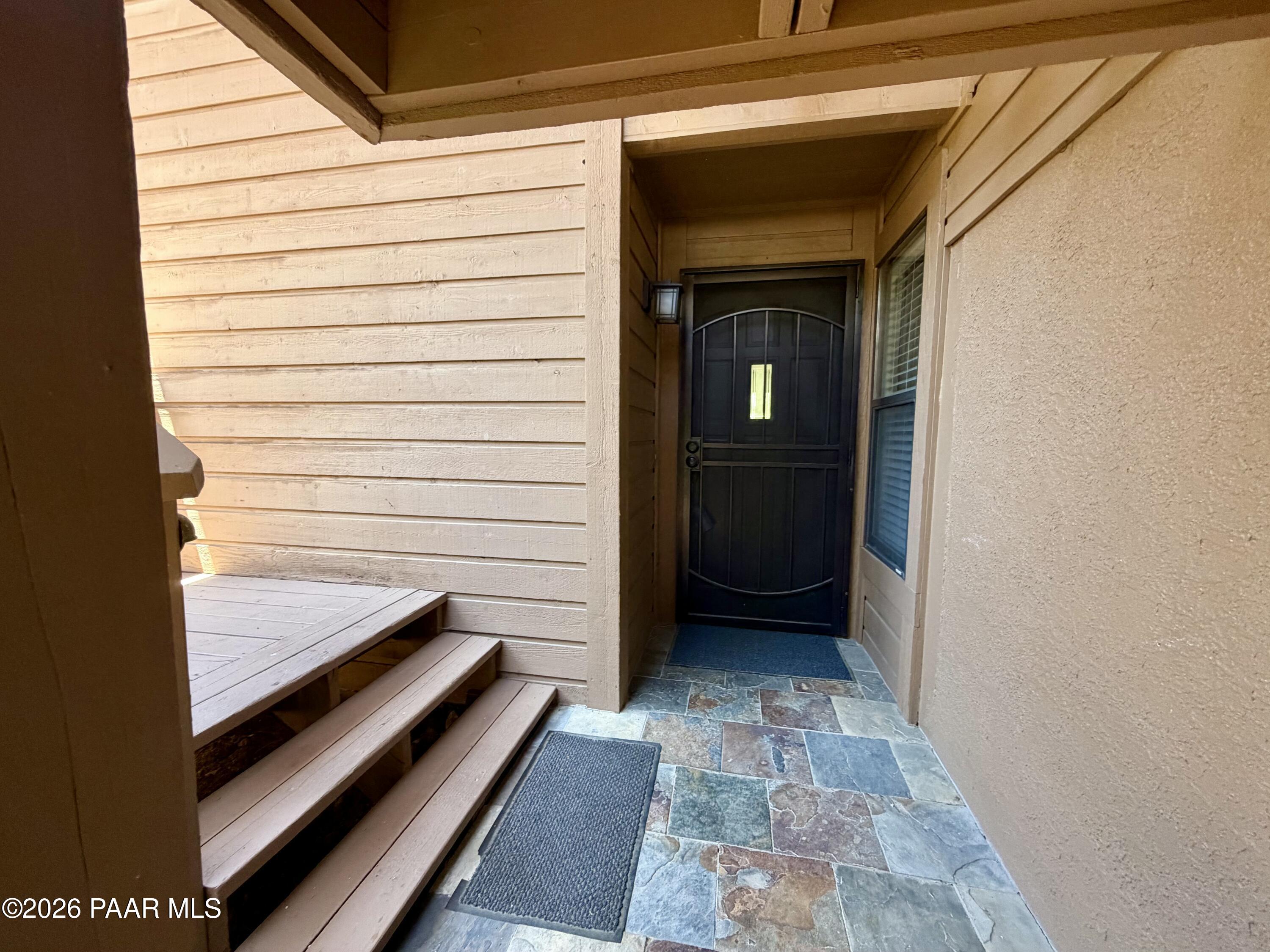 900 Old Stage Road Prescott, AZ 86303 - Photo 5 of 31 Unit Entry