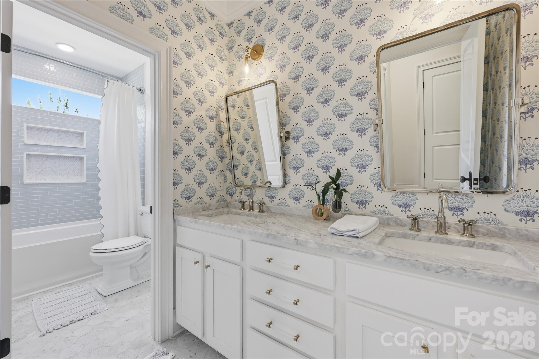 2082 Tatton Hall Road Fort Mill, SC 29715 - Photo 33 of 48