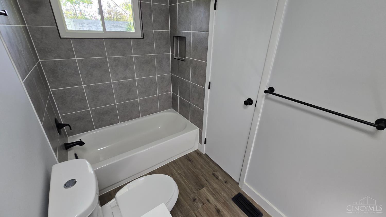 11518 Raphael Place Forest Park, OH 45240 - Photo 13 of 22