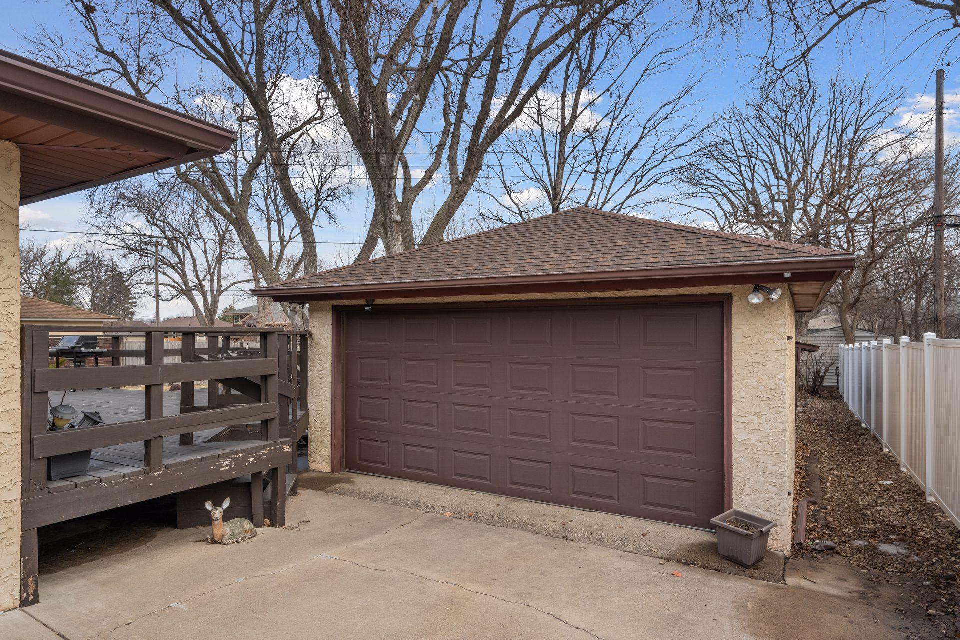 5526 Unity Avenue North Crystal, MN 55429 - Photo 25 of 27