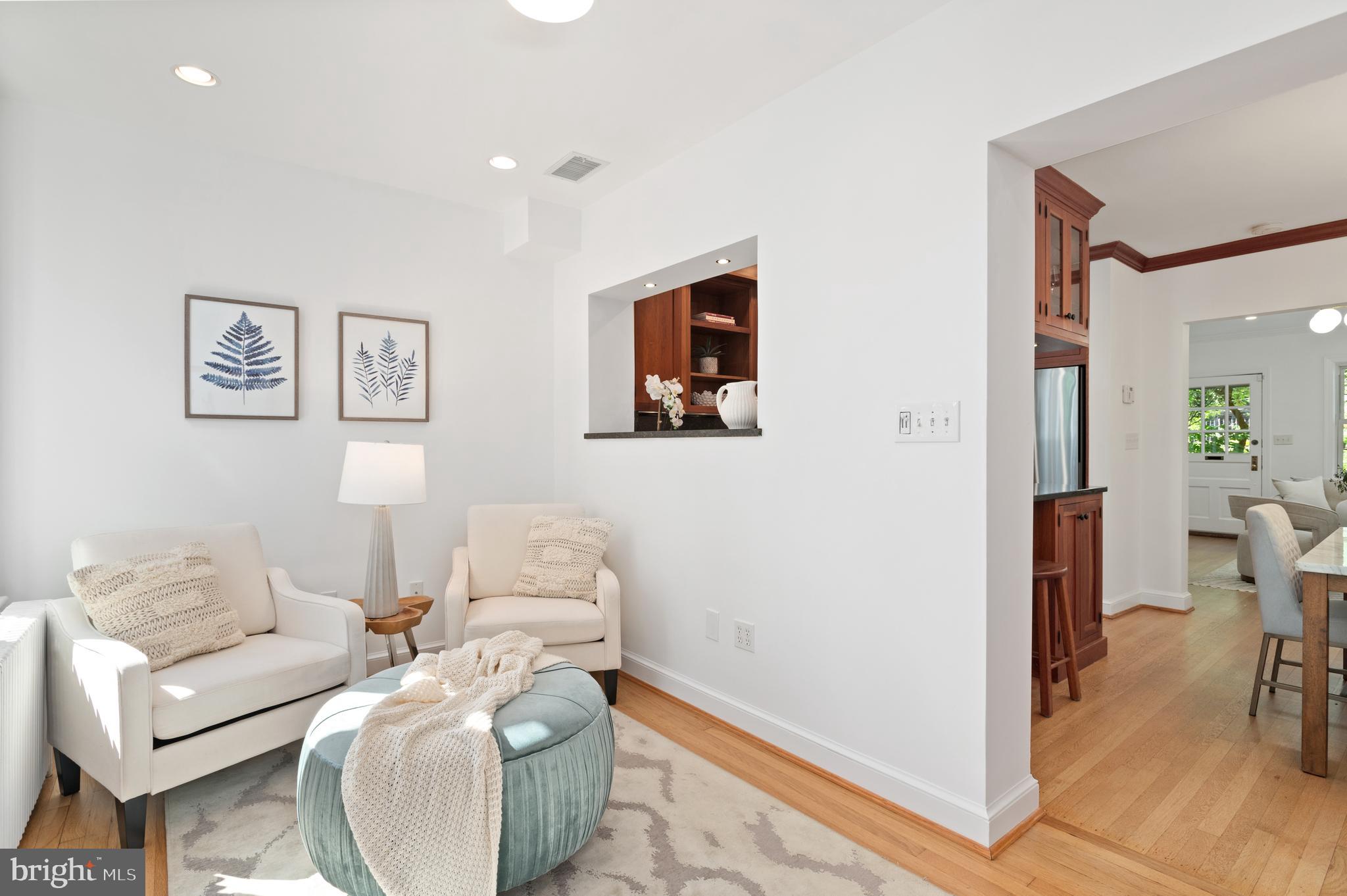 1955 39th Street Northwest Washington, DC 20007 - Photo 11 of 25