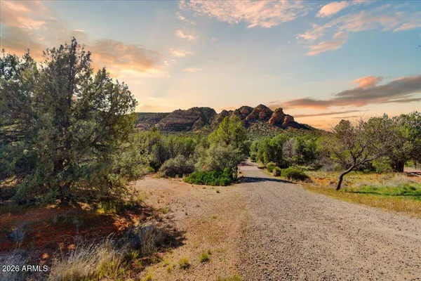 $839,999 | 2727 Verde Valley School Road, Sedona, AZ 86336